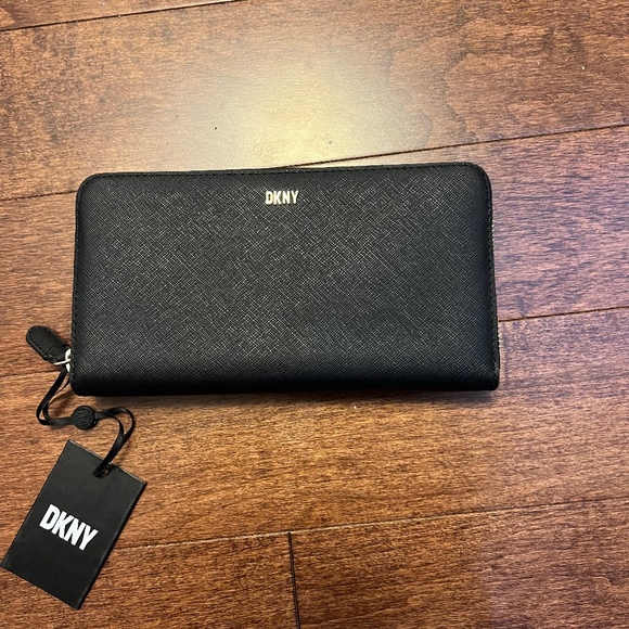DKNY wallet navy - Picture 1 of 2